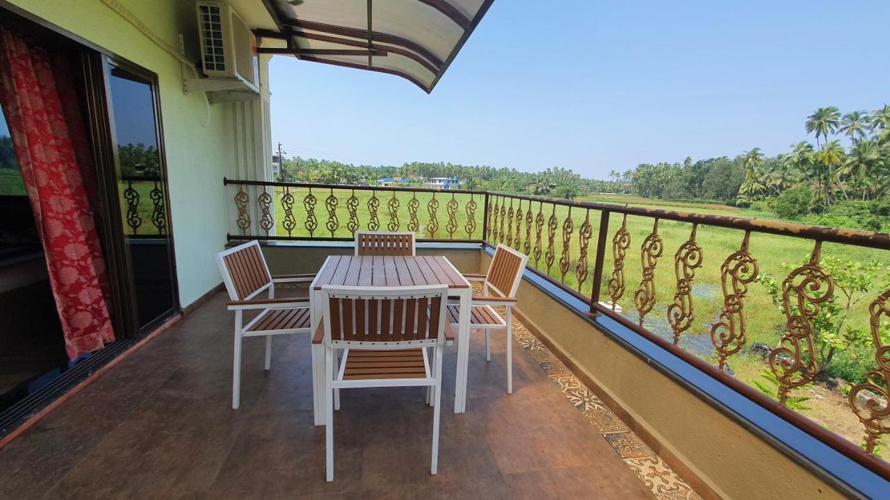 Nessies Nagaon Villa Алибаг Екстериор снимка