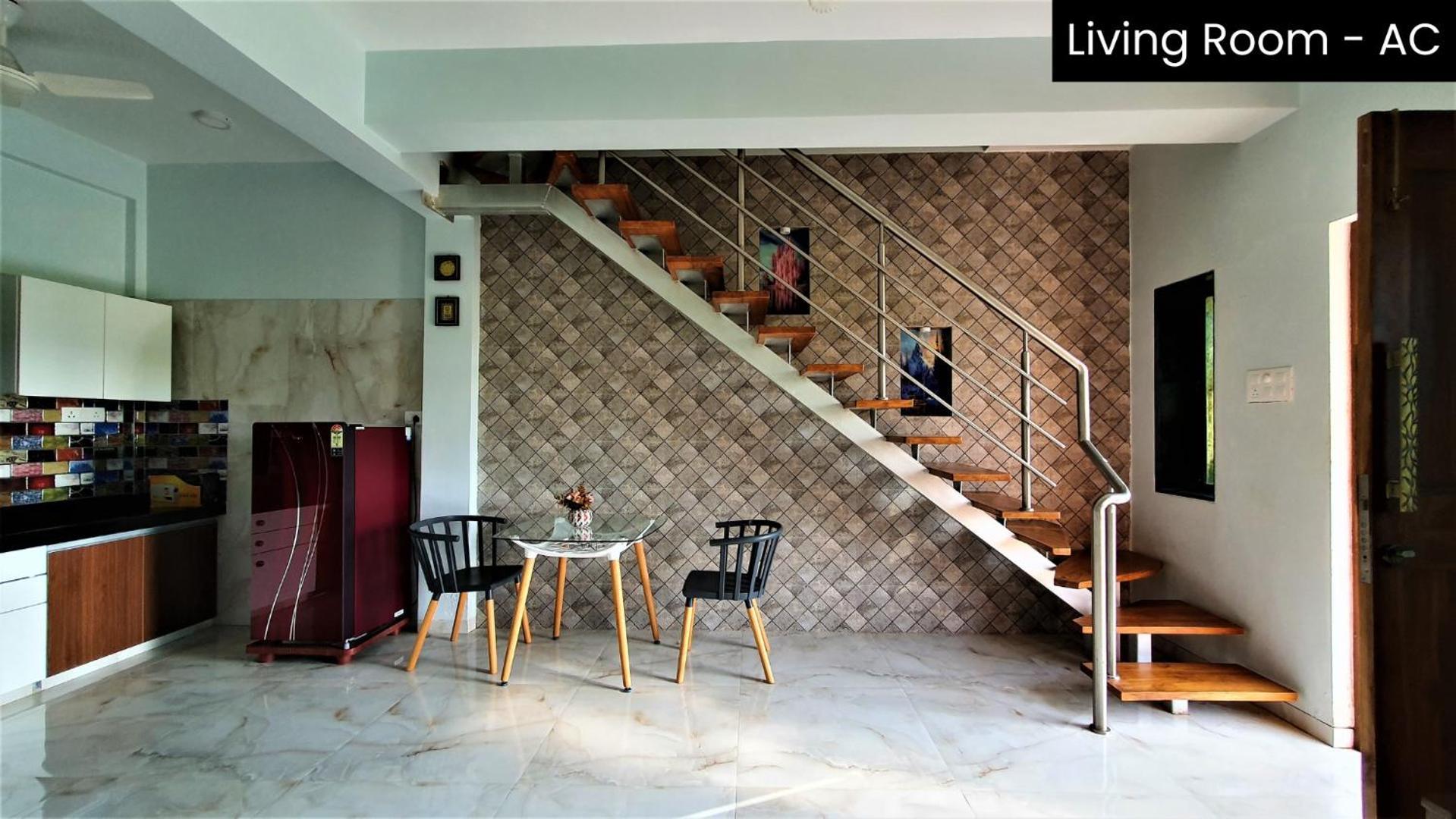 Nessies Nagaon Villa Алибаг Екстериор снимка